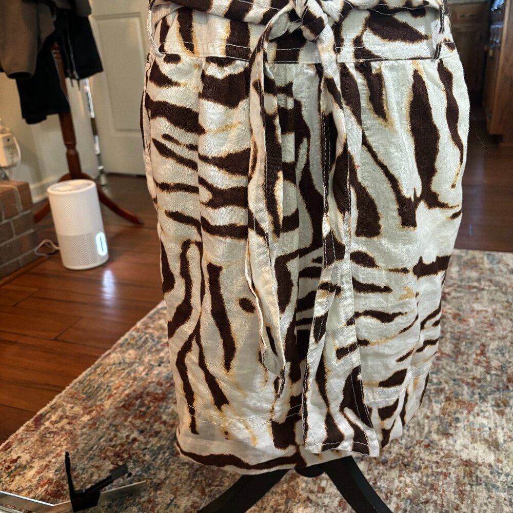BANANA REPUBLIC LADIES SIZE 8 LINEN SKIRT HIDDEN ZIPPER ABOVE KNEE ZEBRA PRINT